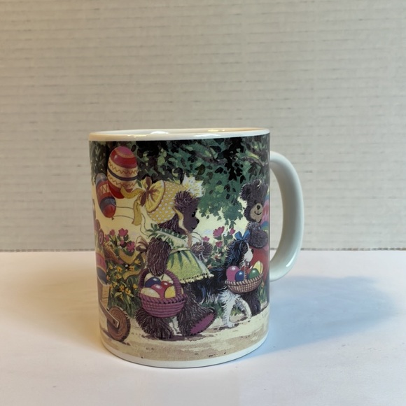 Vintage Easter Parade Art Mug by D. R. Laird. - Picture 3 of 9